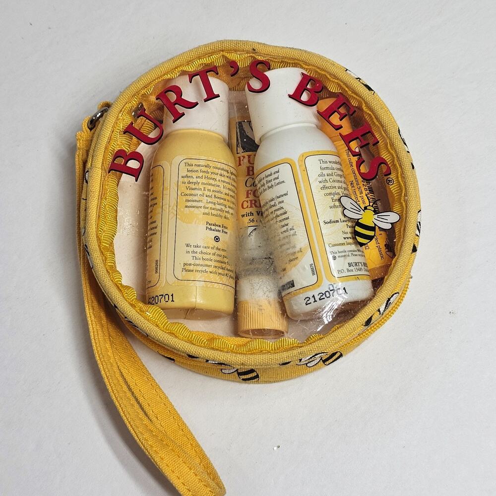 Burt’s Bees Wristlet 4 Travel Size Gift Set Lotion, Foot Cream, Lip Balm NOS